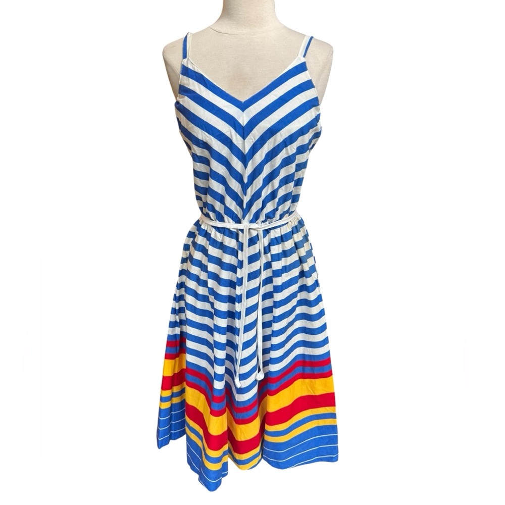 Late 70s/Early 80s Dash-About 100% Cotton V-Neck Bold‎ Chevron Sundress